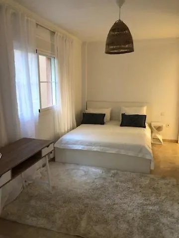 מארבלה Center Beach 2 Beds Appartement Elviria