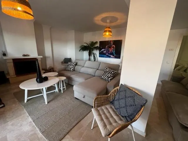 מארבלה Center Beach 2 Beds Appartement Elviria דירה